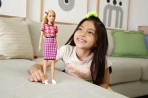 Barbie Fashionistas 169 Doll with Blonde Hair Discount