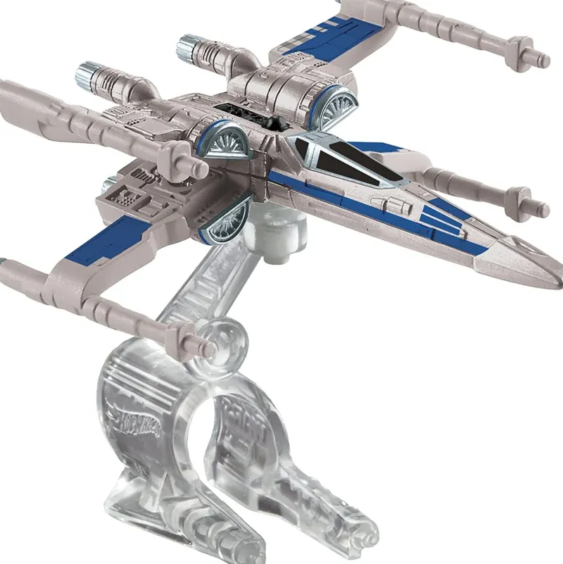 hot_wheels_transporter_vs_2.webp Hot Wheels Transporter vs X-Wing Fighter Hot